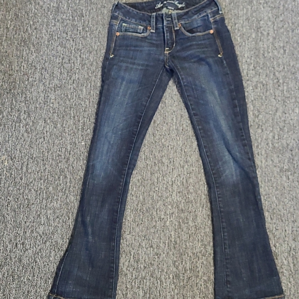 American Eagle Skinny Kick Jeans